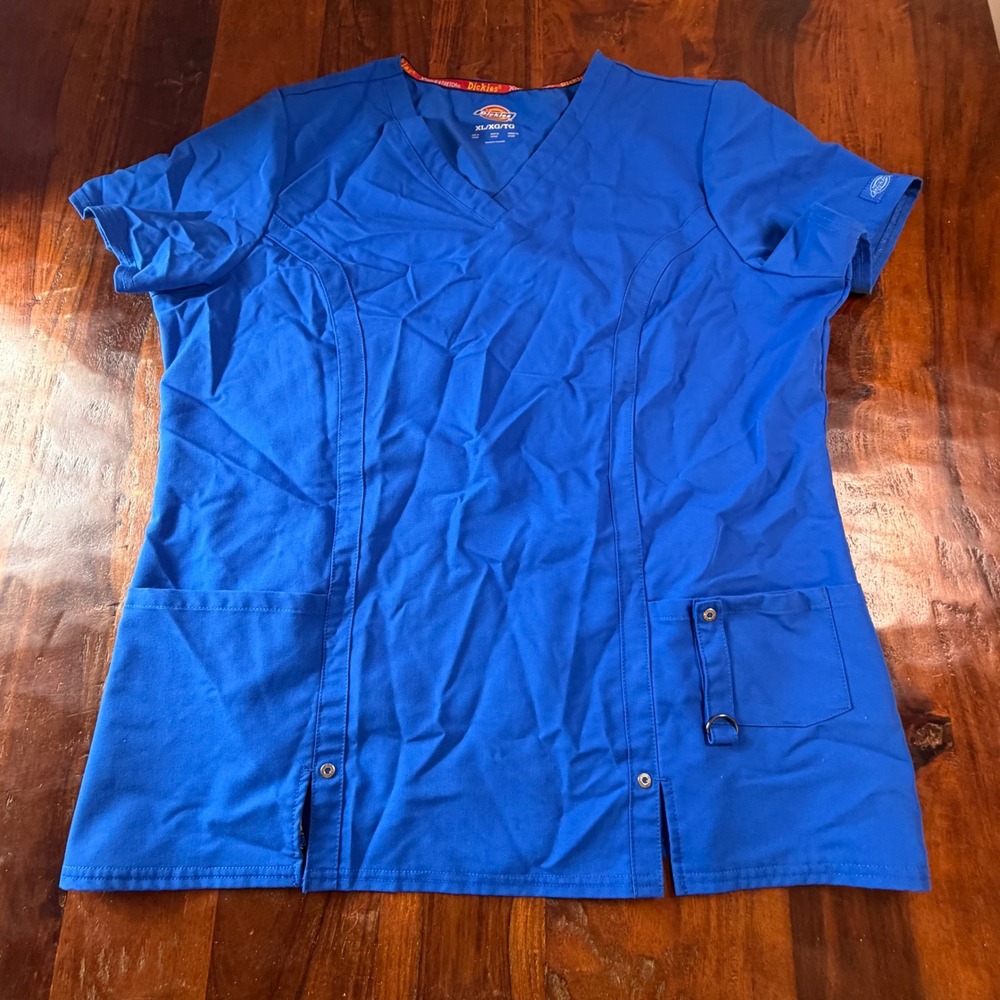 Dickies Xtreme Stretch Royal Blue V-Neck Scrub Top XL 82851 Womens